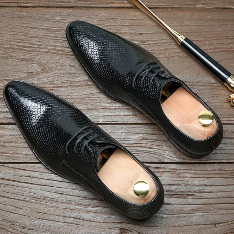 Sepatu Formal Kulit Hitam Moti - Scale - Men Formals & Ethnic Wear ulasan dan harga